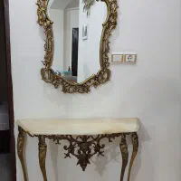 اینه و کنسول برنجی