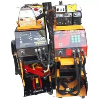 نیازمند یک استاد کار یاصافکار ونقاش یاجلو بندی