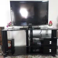 میز تلویزیون شیشه ای
