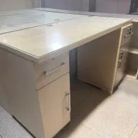 میز اداری و مدیریت