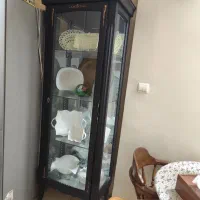 بوفه یا ویترین ایستاده