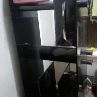 زیر تلوزیون شیشه ایی