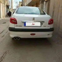 ۲۰۶ sd v8