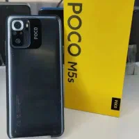 pocoM5s