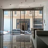 نصب و اجرا / تعمیرات درب اتوماتیک شیشه ایی