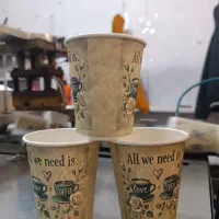 لیوان کاغذی