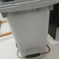 سطل زباله بزرگ مناسب برا مغازه دار