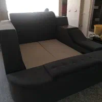 تخت اسپیکردار