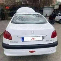 پژو۲۰۶  V8 مدل ۹۷کارکرد۸۰تا درحدصفر