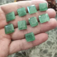 زمرد هندی طبیعی