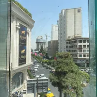 اجاره مغازه ۴۰ متری دربلوار اندرزگو|اجارهٔ مغازه و غرفه|تهران, حکمت|دیوار