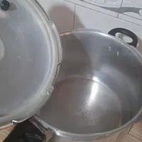 زودپز نو واستفاده نشده