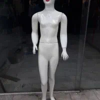 مانکن دخترانه