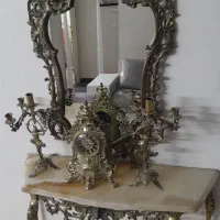 آیینه و شمعدان وکنسول وساعت برنز