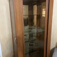ویترین تمام شیشه
