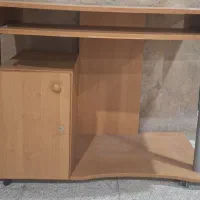 میز کامپیوتر
