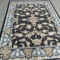 فرش نقش و نگار گل، آنا