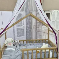 تخت مونته سوری باقیمت استثنائی درسیسمونی مادربزرگ