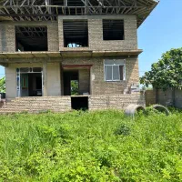 520مترزمین-300متر-بنای-نیمه-کاره-سندتک-برگ-پای-کوه