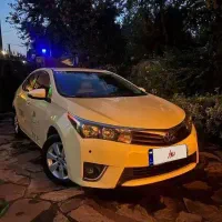 تویوتا کرولا ۲۰۱۴ تاکسی فرودگاه امام