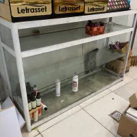 استند آلومینیومی چکش خورده سالم