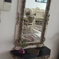 آینه و کنسول در حد نو