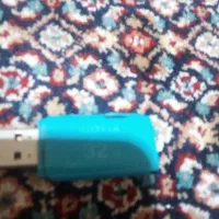 فلش ۳۲گیگ سالم به همراه فیلم های سینمایی
