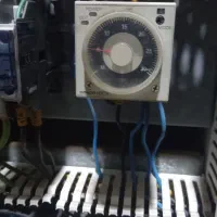 نیازمند نیروی بازنشسته برقی و آشنایی با تاسیسات