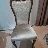 ۶ عدد صندلی چوبی نو