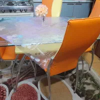 میز و صندلی