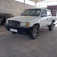 تویوتا هایلوکس تایگر 2001