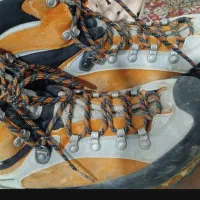 کفش کوه نوردی Escarpa
