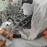 رگال و آویز لباس