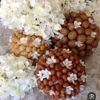 گردو رنگ طلایی ونقره ای مخصوص سفره عقد