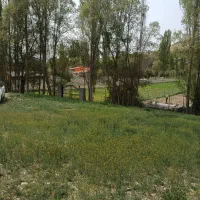 باغچه ۷۰۰متری با کل انشعابات