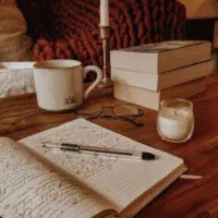 فروش انواع کتاب های چاپ جدید و قدیم