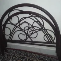 تخت یک نفره