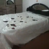 تخت دو نفره