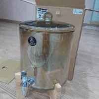 یک عدد کلمن شیشه ای ۴ لیتری blwood