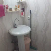 روشویی همراه باایینه