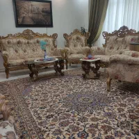 دو دست مبل سلطنتی و راحتی