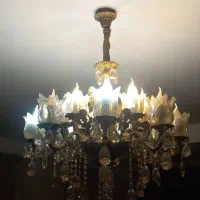 لوستر ۱۶عدد روشنایی و ۲عدد دیوار کوب برنج اصل