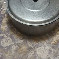 تابه و قابلمه بزرگ