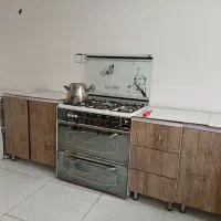 کابینت ها گاز وجای سیب زمینی پیاز همه باهم