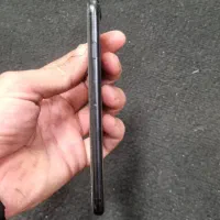 گوشی آیفون se