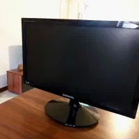 مانیتور سامسونگ ۲۰ اینج LED درحد نو با جعبه