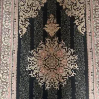 ۱فرش فرهی و ۲عدد پادری زیر قیمت بازار