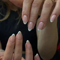 آف ویژه کاشت ناخن با بهترین متریال