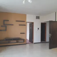 اجاره آپارتمان ۱۱۰ متری ۲ خوابه طبقه ۱ در درچه