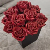 دسته گل روبانی رز جاودان برای ولنتاین